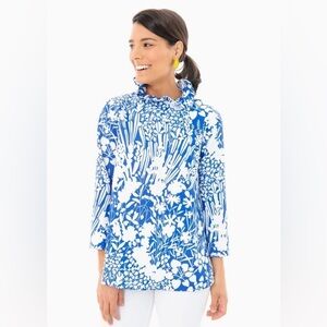 TUCKERNUCK Faye Ruffle Back Bow Tie
Blouse Blue Wildflower Size XS